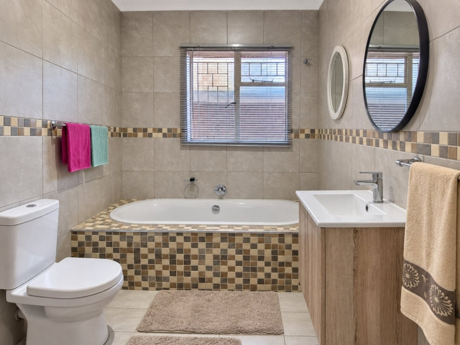 2 Bedroom Property for Sale in Navalsig Free State